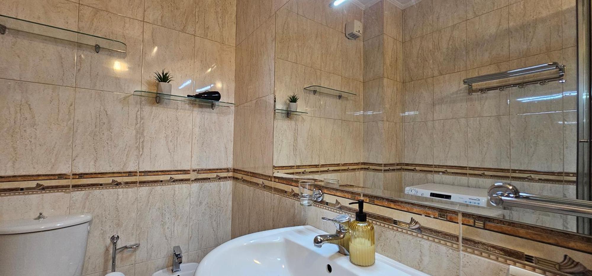 Tam 2Bdr Center Taiwan Apartment ติรานา ภายนอก รูปภาพ
