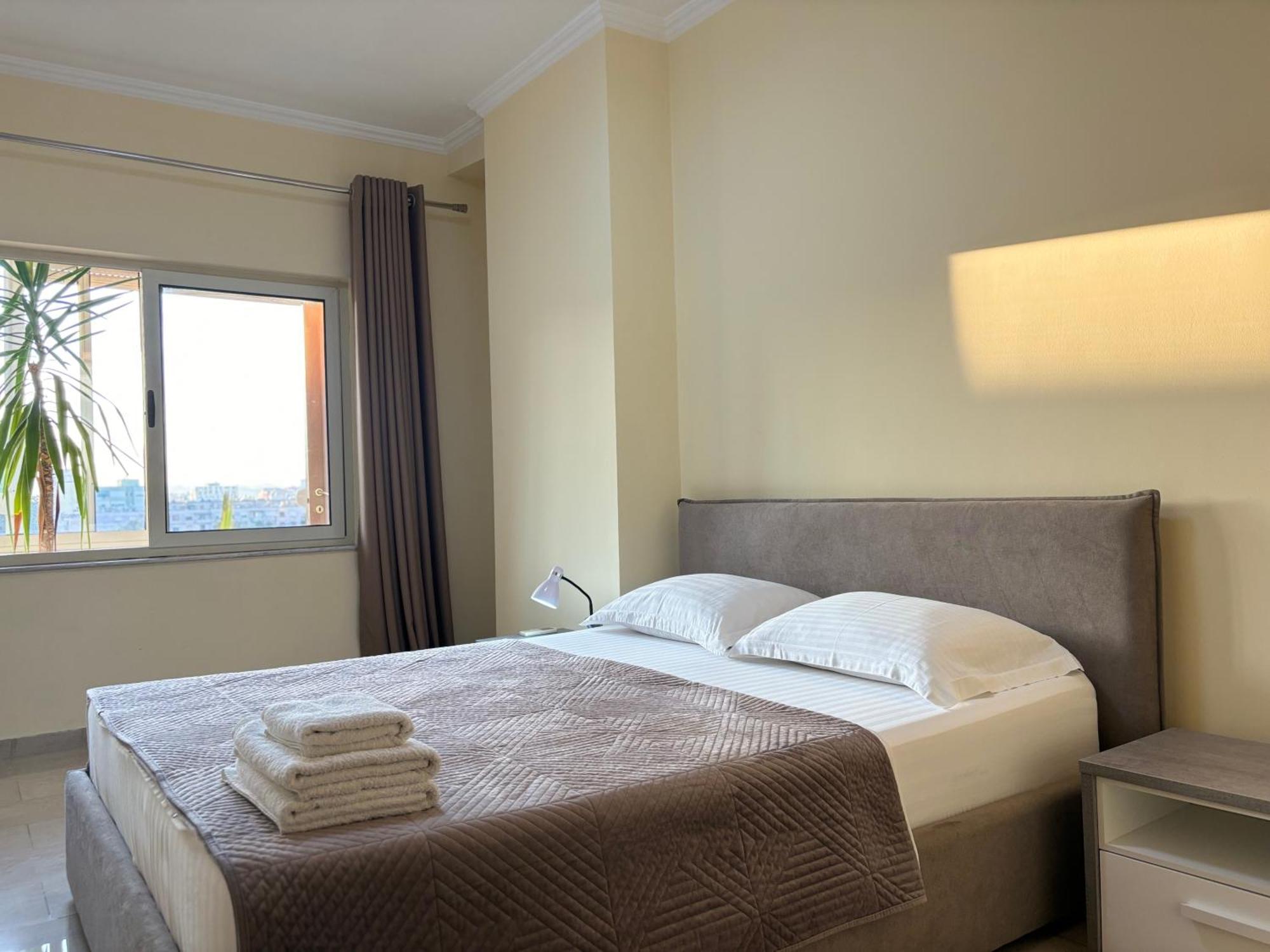 Tam 2Bdr Center Taiwan Apartment ติรานา ภายนอก รูปภาพ