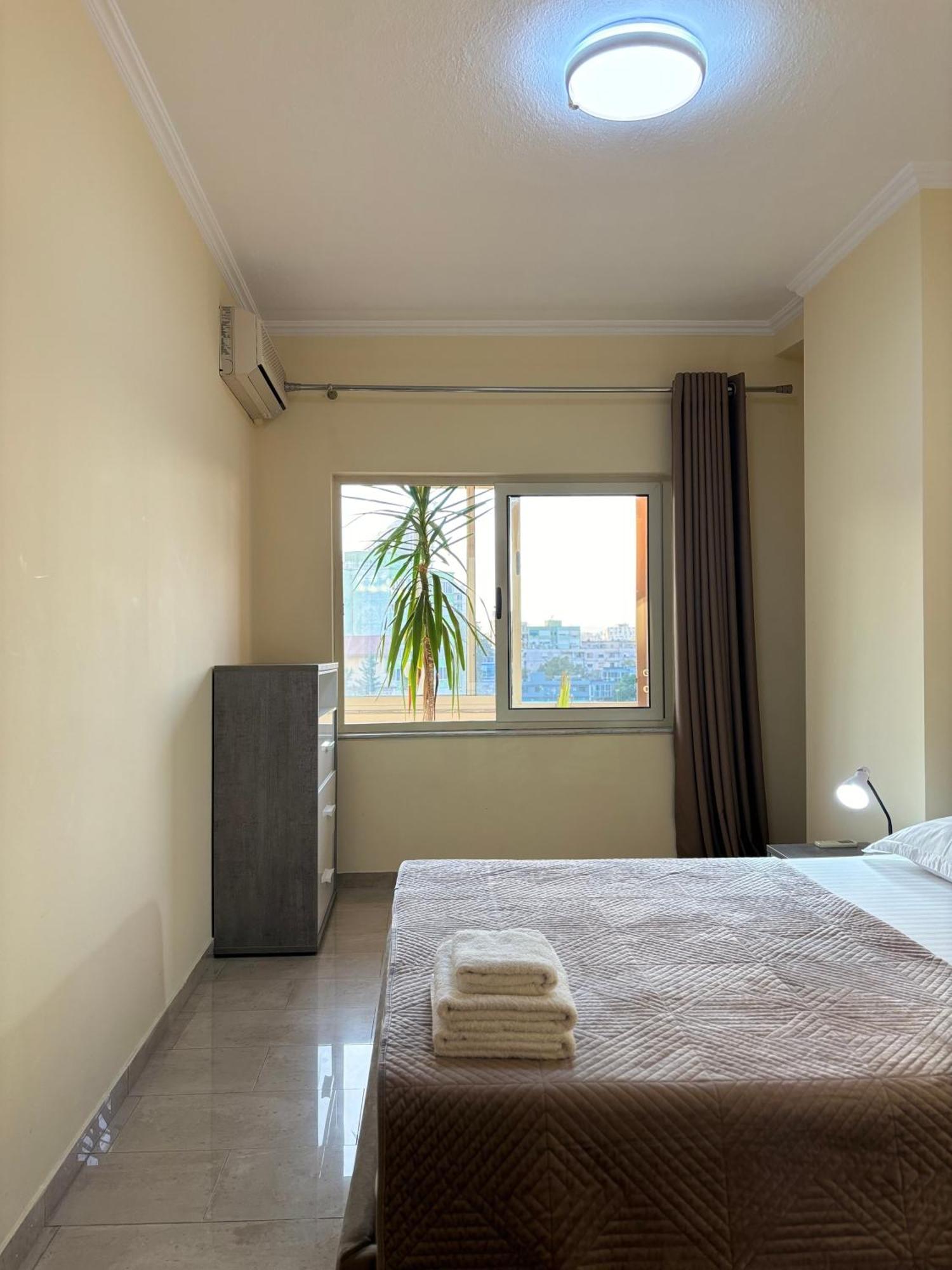 Tam 2Bdr Center Taiwan Apartment ติรานา ภายนอก รูปภาพ