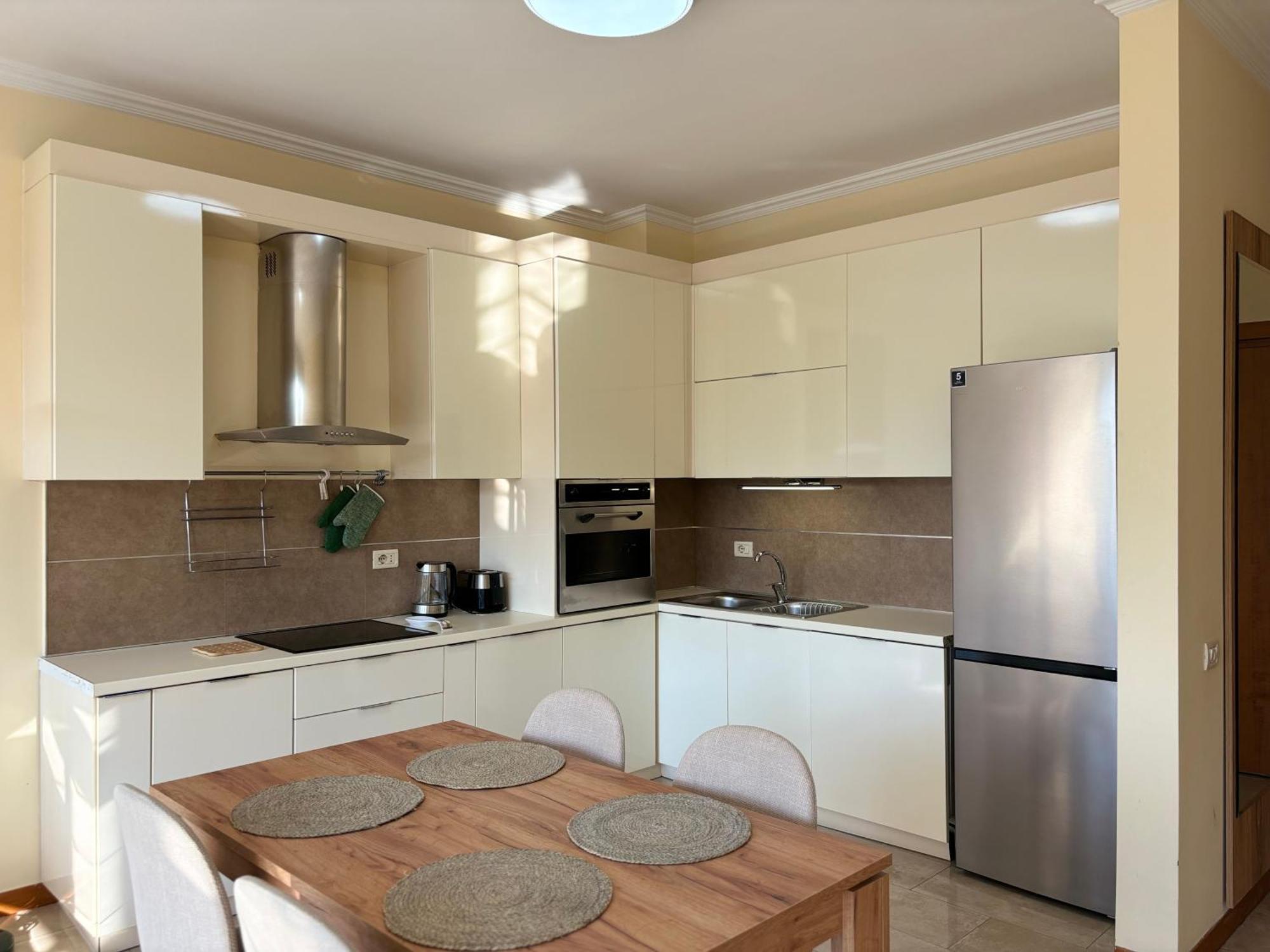 Tam 2Bdr Center Taiwan Apartment ติรานา ภายนอก รูปภาพ